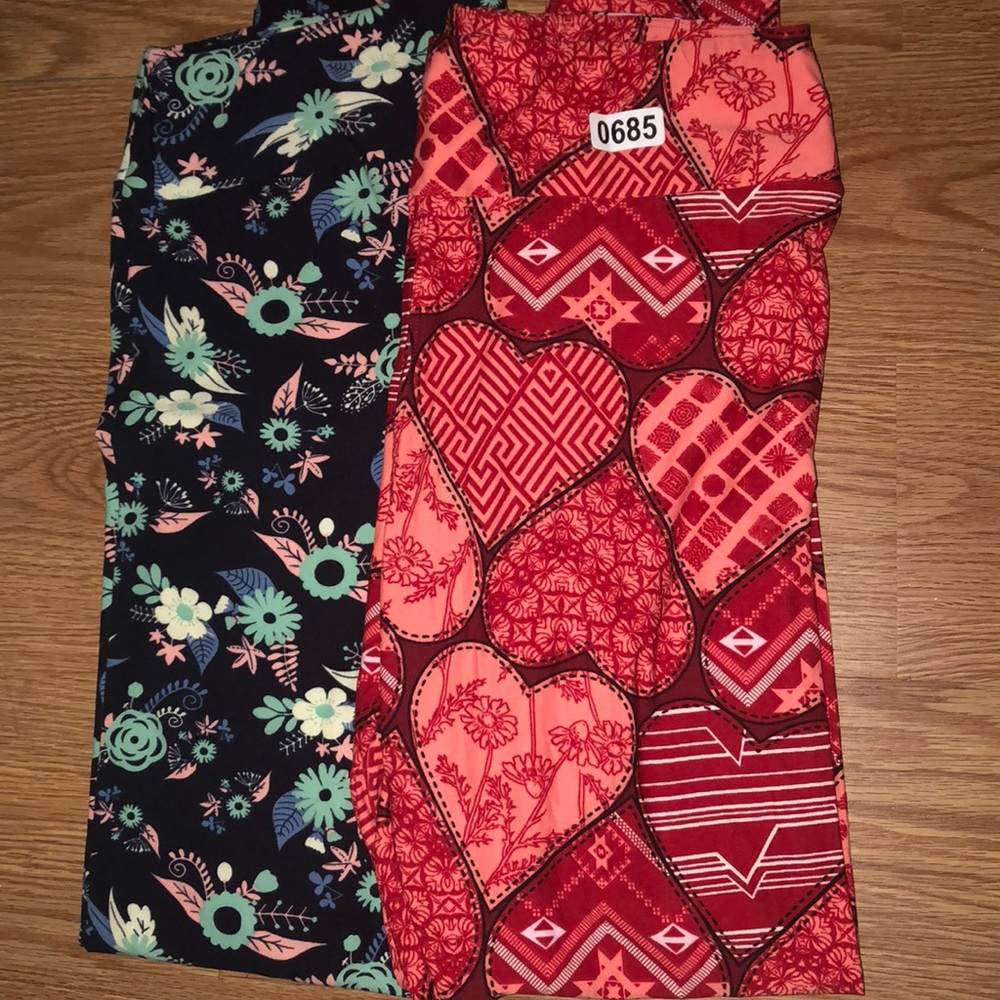 2 pack bundle of Lularoe Leggings TC